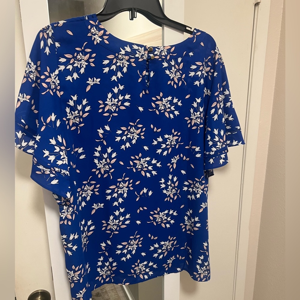 Liz Claiborne Royal Blue Floral Blouse